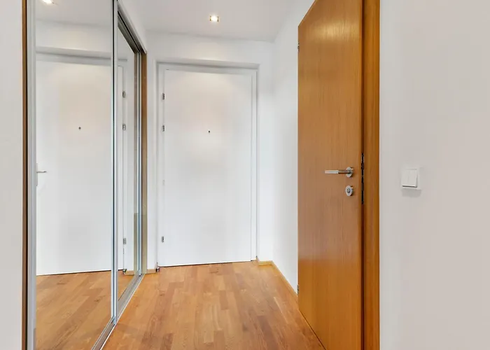 Escape Riverfront 2 Bedroom With Balcony Apartmán Bratislava