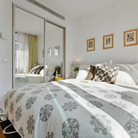 Escape Riverfront 2 Bedroom With Balcony Apartmán Bratislava